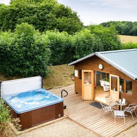 3 Bed Cottage With Hot Tub & Near New Quay Wales Llandysul Экстерьер фото
